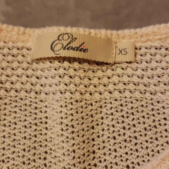 Sweater - Picture 4 of 4